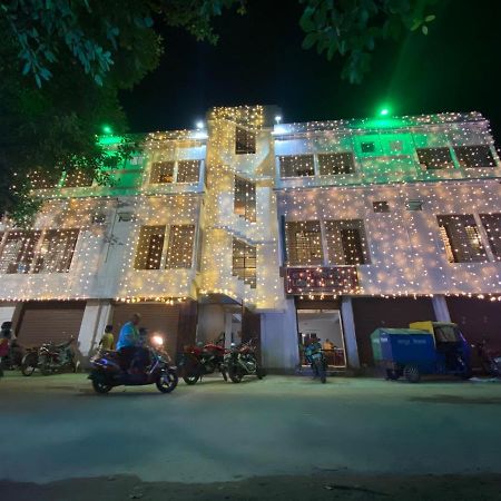 بولبور Hotel & Lodge Pankajini المظهر الخارجي الصورة